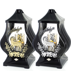 Znicz nagrobny wielkanocny w kolorze czarnym z elegancką aplikacją baranka i kwiatów