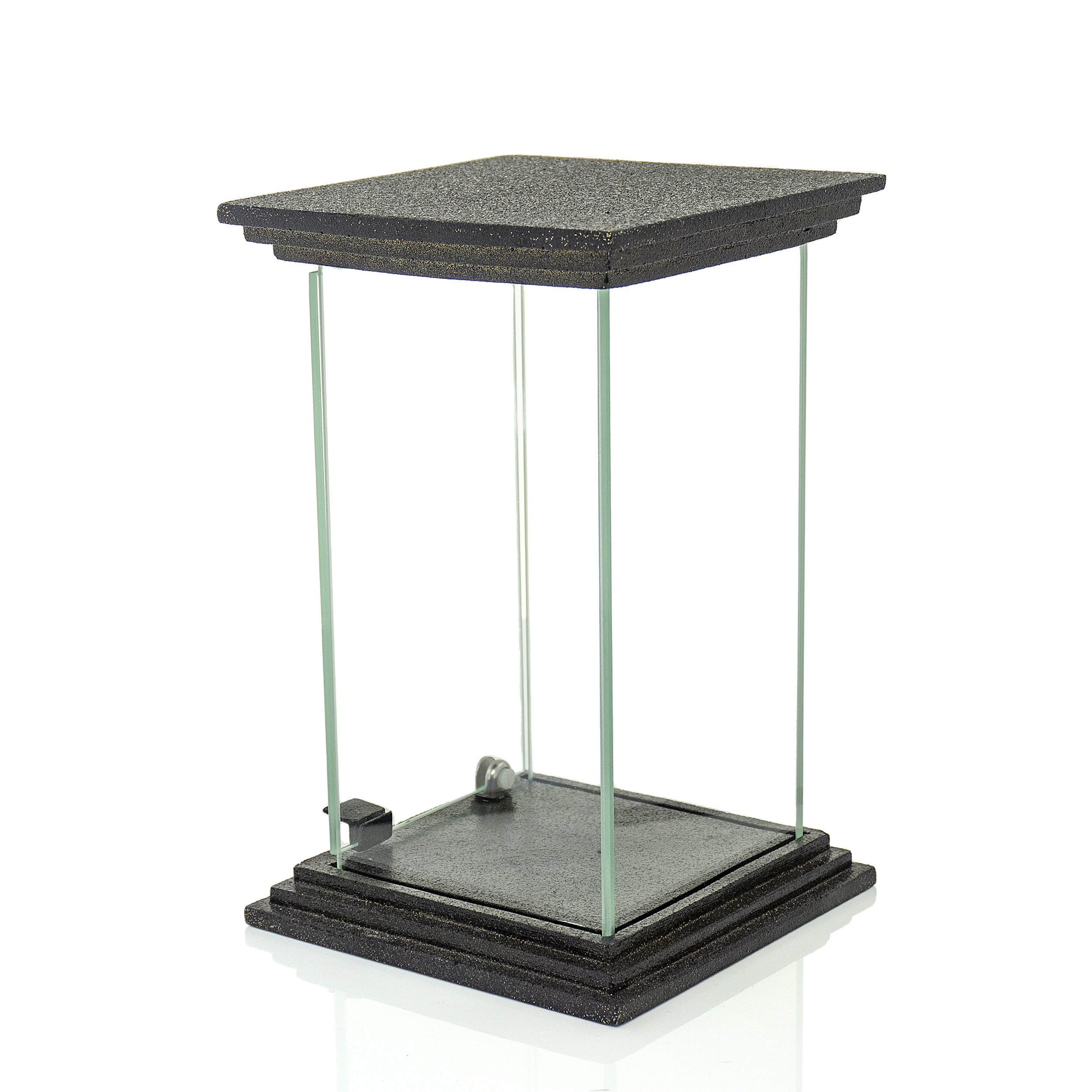 Klasyczna ciężka żywiczna kapliczka nagrobna w kolorze czarno-złotym lub czarno-srebrnym