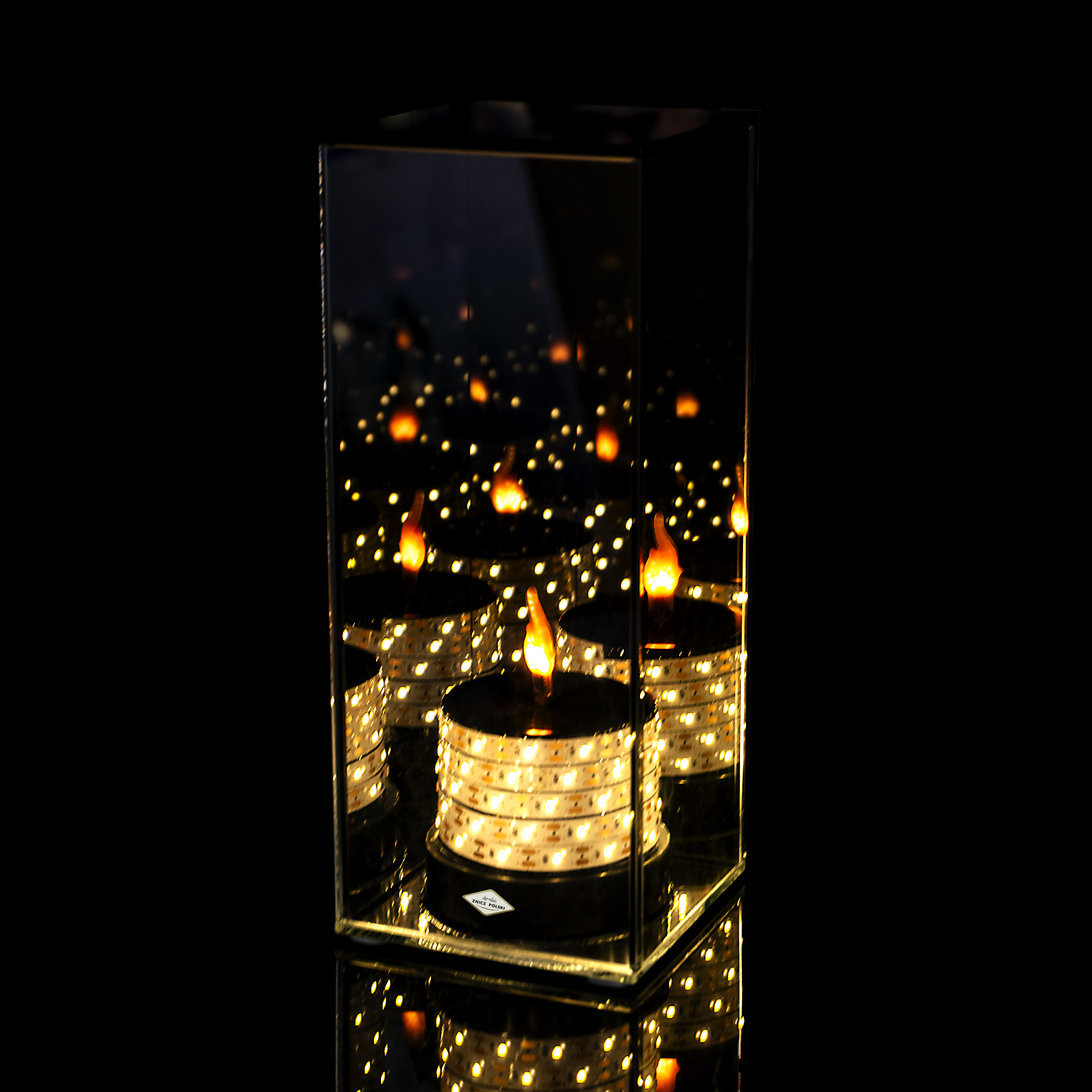 Wysoki znicz LED LUSTRO 3D na baterie - 25cm